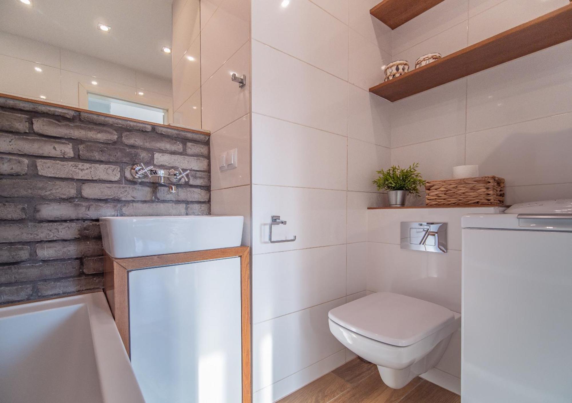 Bianco Apartment *
